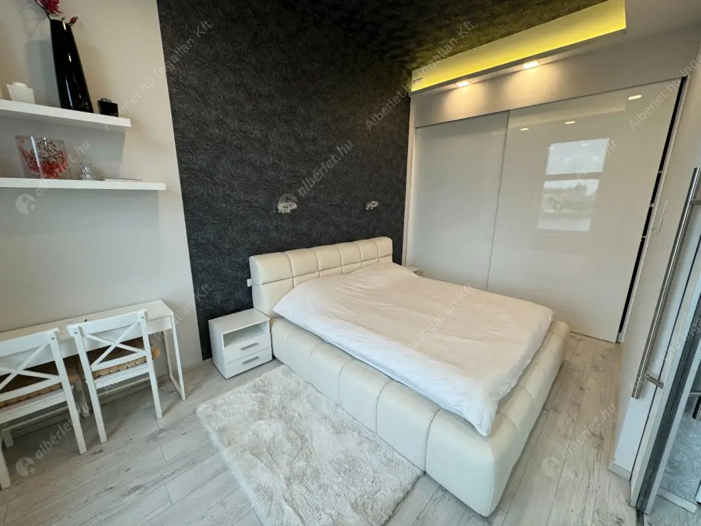 Kiadó albérlet 890000 Ft/hó áron: Budapest, II. kerület  Bem rakpart. Mérete: 92 nm, 3 szobás | Alberlet.hu - 6518240