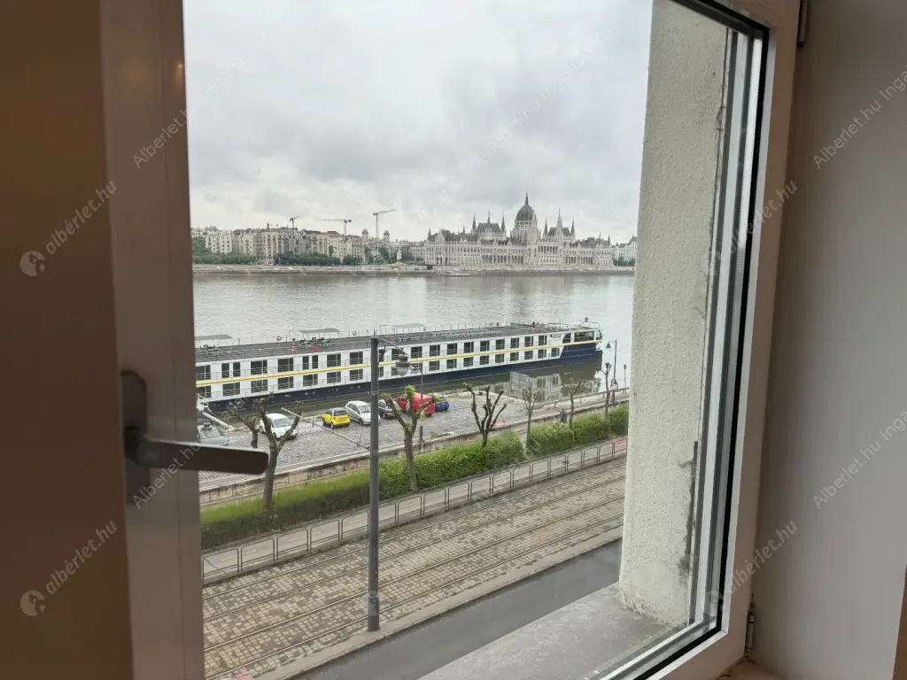 Kiadó albérlet 890000 Ft/hó áron: Budapest, II. kerület  Bem rakpart. Mérete: 92 nm, 3 szobás | Alberlet.hu - 6518241