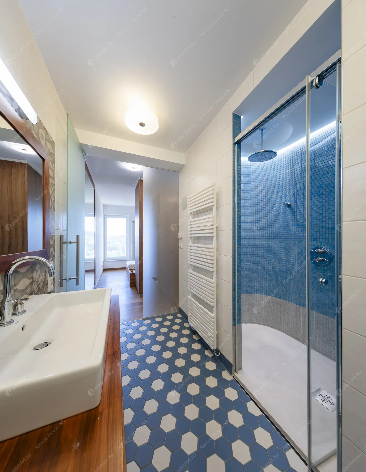 Kiadó albérlet 695000 Ft/hó áron: Budapest, II. kerület  Bimbó út. Mérete: 108 nm, 3 szobás | Alberlet.hu - 6546041