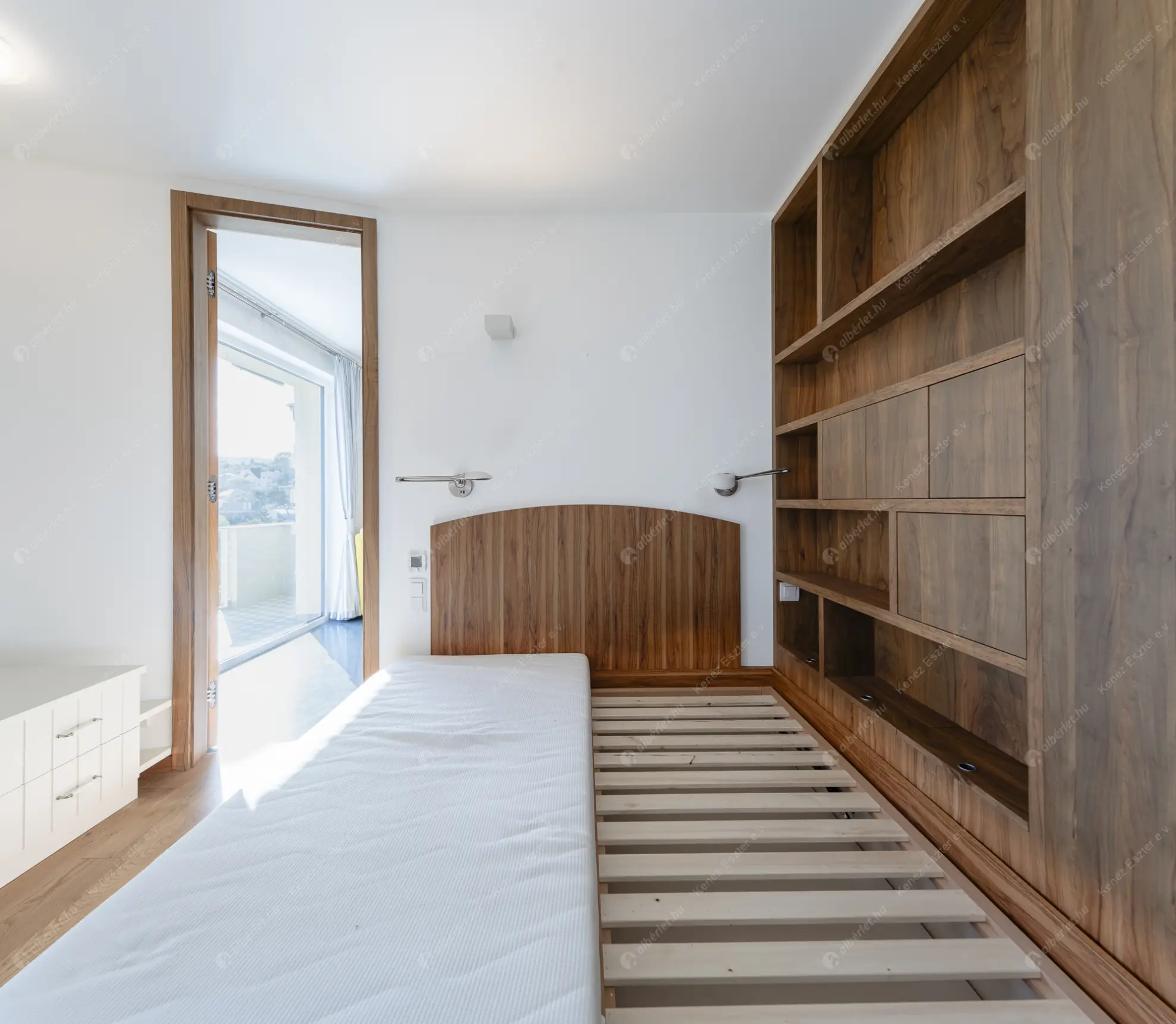 Kiadó albérlet 695000 Ft/hó áron: Budapest, II. kerület  Bimbó út. Mérete: 108 nm, 3 szobás | Alberlet.hu - 6554587