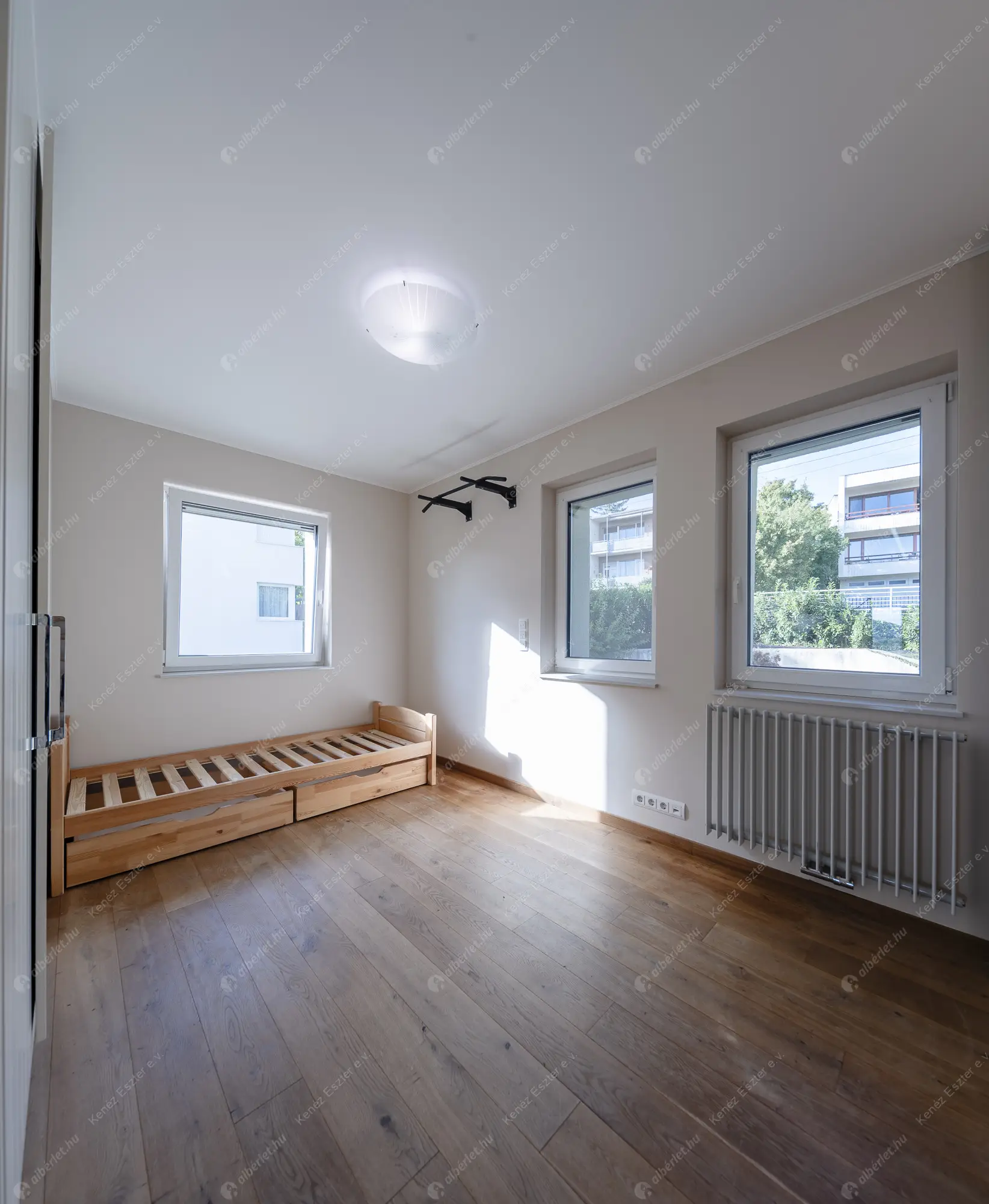 Kiadó albérlet 695000 Ft/hó áron: Budapest, II. kerület  Bimbó út. Mérete: 108 nm, 3 szobás | Alberlet.hu - 6554596