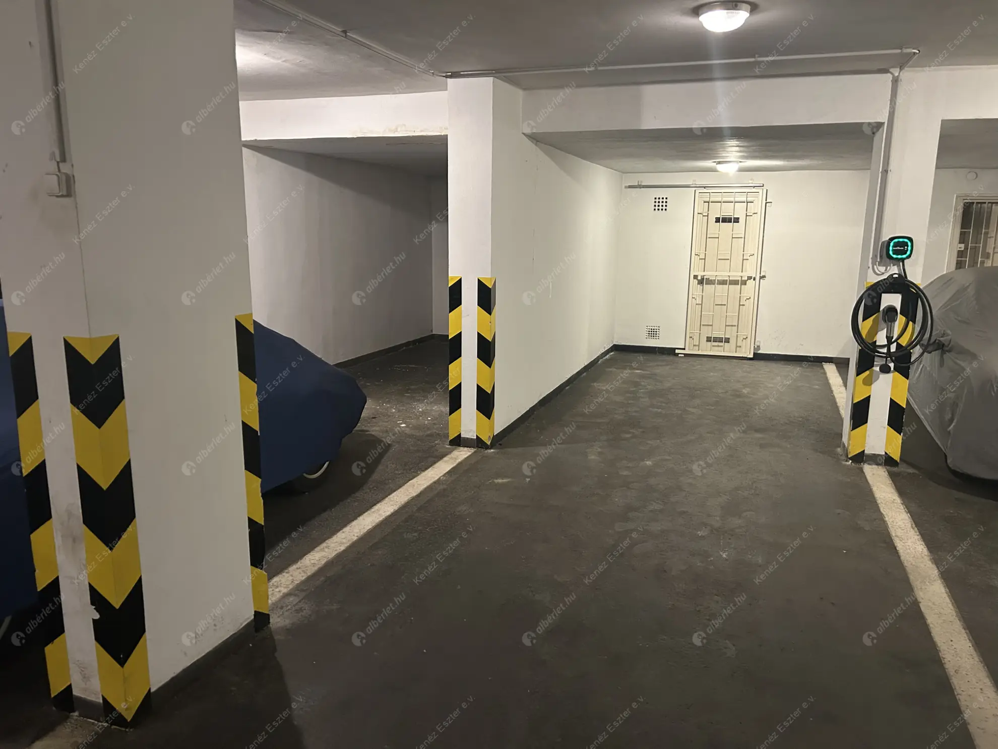 Kiadó albérlet 695000 Ft/hó áron: Budapest, II. kerület  Bimbó út. Mérete: 108 nm, 3 szobás | Alberlet.hu - 6554600