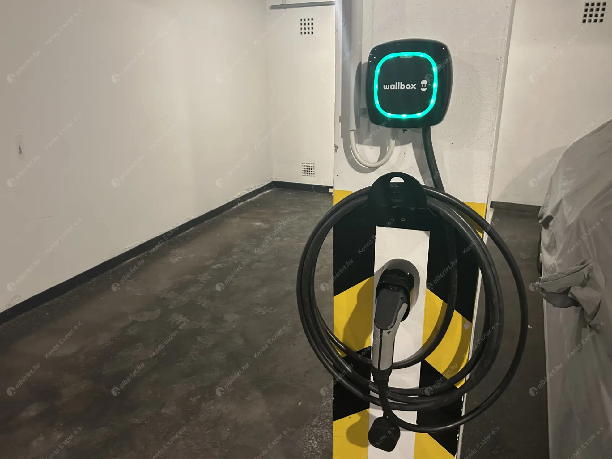 Kiadó albérlet 695000 Ft/hó áron: Budapest, II. kerület  Bimbó út. Mérete: 108 nm, 3 szobás | Alberlet.hu - 6554601