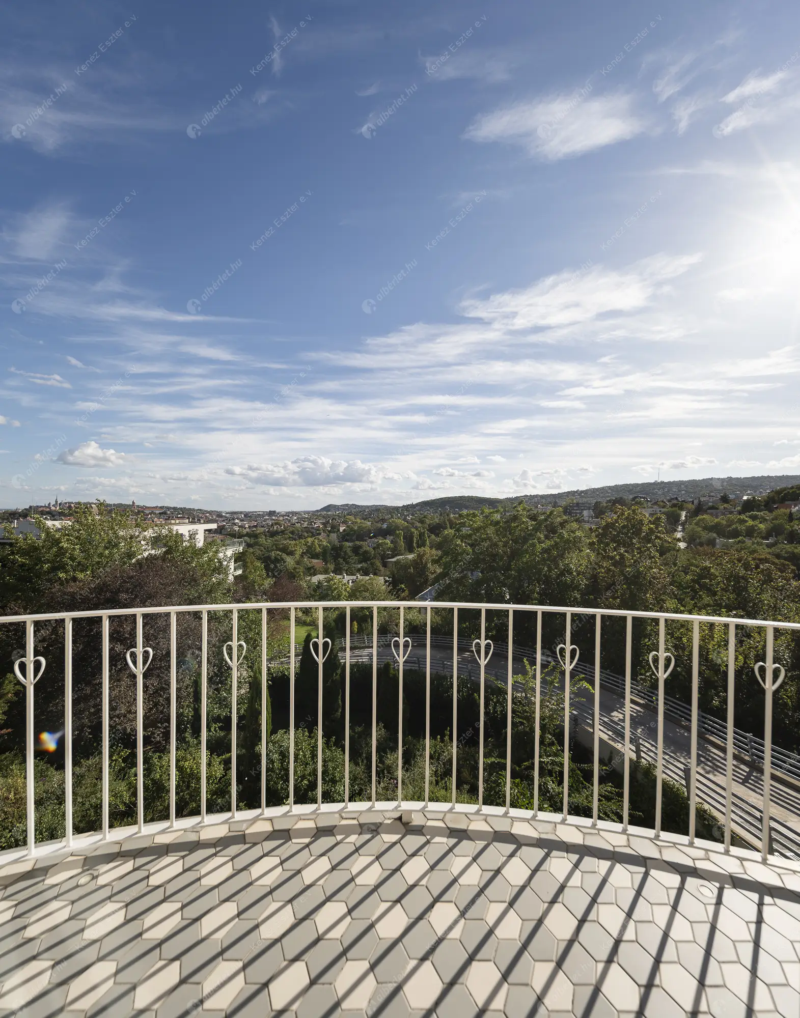 Kiadó albérlet 695000 Ft/hó áron: Budapest, II. kerület  Bimbó út. Mérete: 108 nm, 3 szobás | Alberlet.hu - 6554613