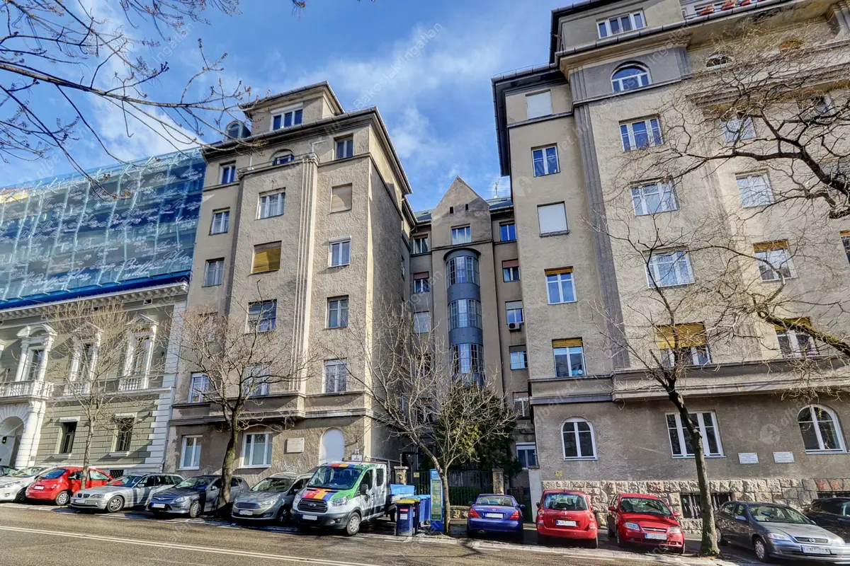 Kiadó albérlet 850000 Ft/hó áron: Budapest, II. kerület  Bimbó út. Mérete: 130 nm, 4 szobás | Alberlet.hu - 5836776