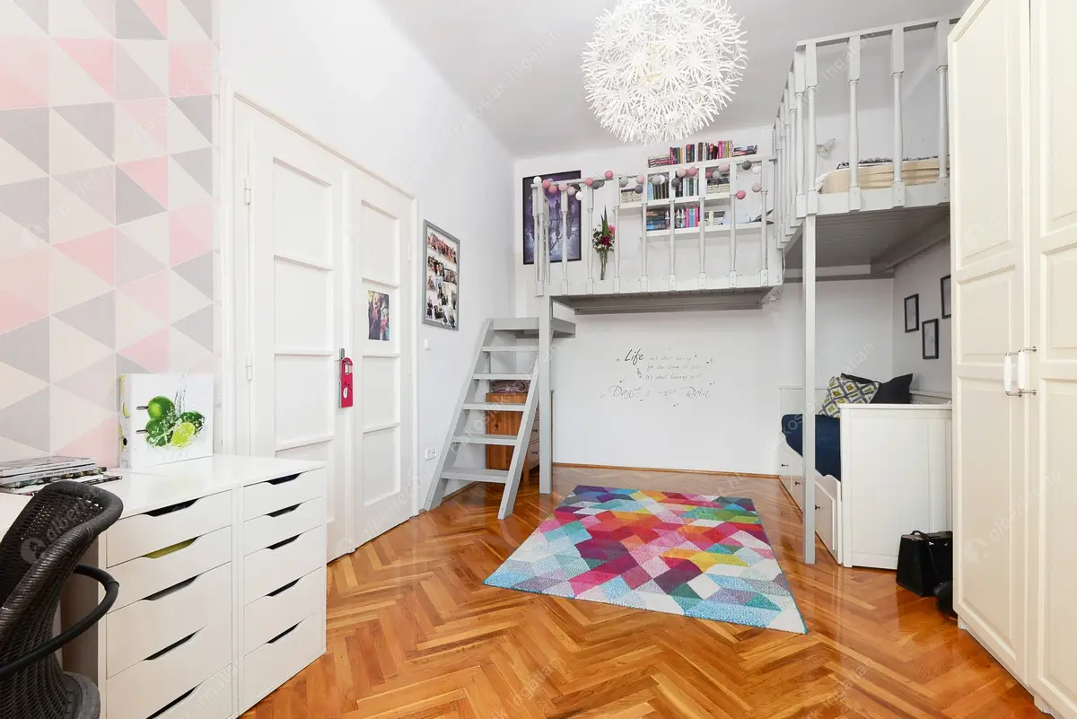 Kiadó albérlet 850000 Ft/hó áron: Budapest, II. kerület  Bimbó út. Mérete: 130 nm, 4 szobás | Alberlet.hu - 5836789