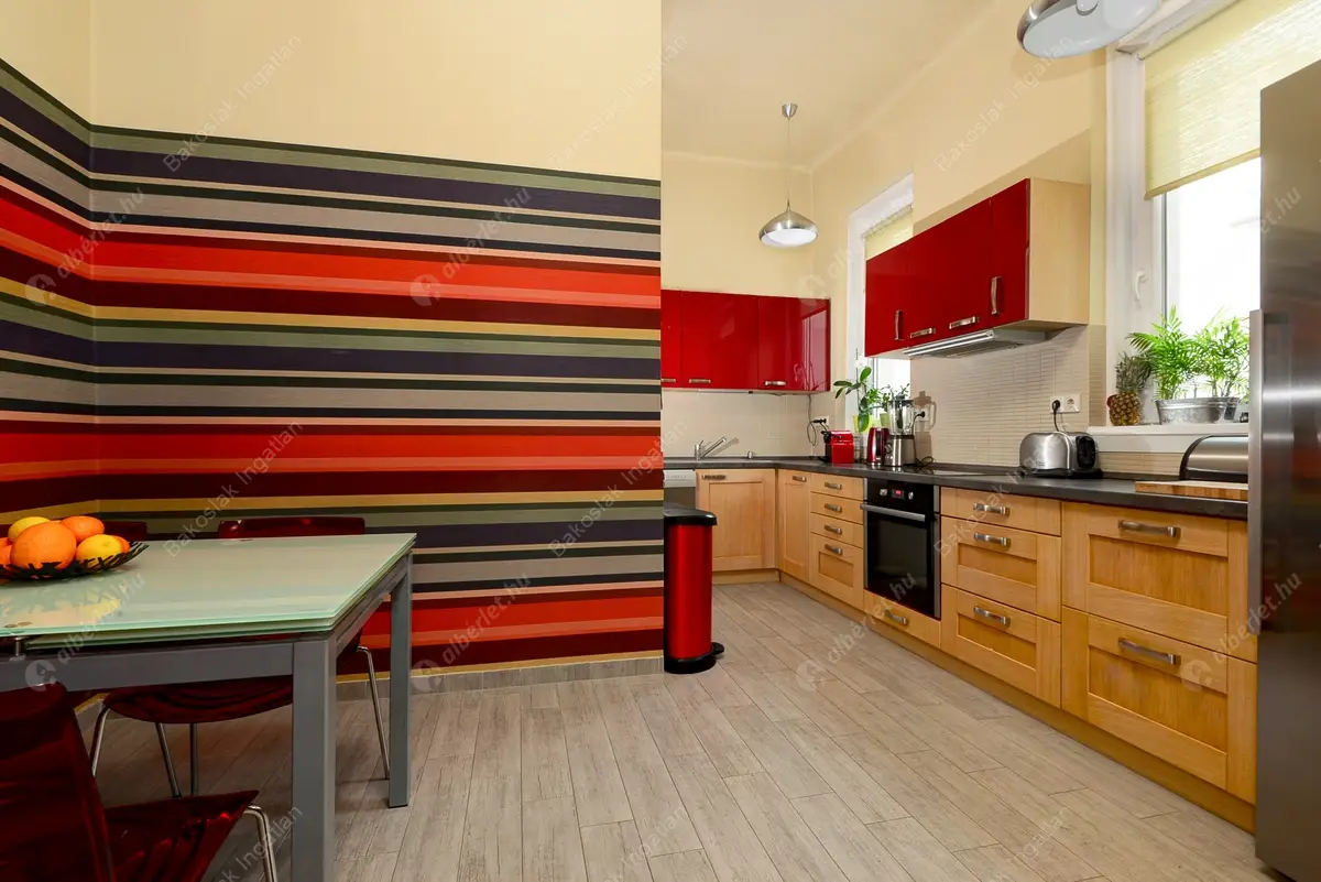 Kiadó albérlet 850000 Ft/hó áron: Budapest, II. kerület  Bimbó út. Mérete: 130 nm, 4 szobás | Alberlet.hu - 5836792