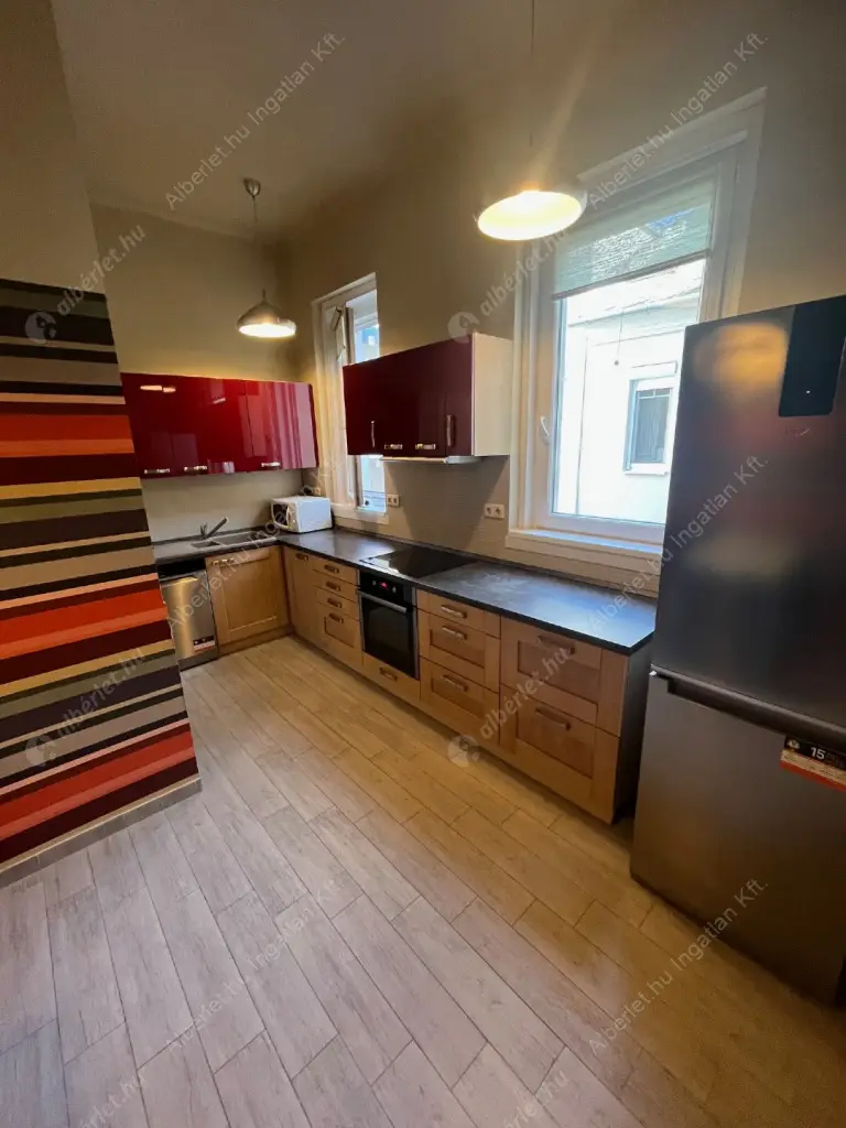 Kiadó albérlet 800000 Ft/hó áron: Budapest, II. kerület  Bimbó út. Mérete: 130 nm, 4 szobás | Alberlet.hu - 6549767