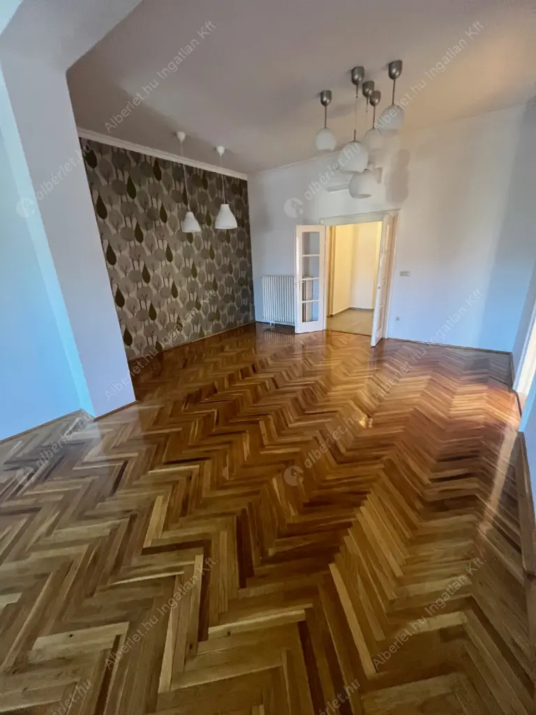 Kiadó albérlet 800000 Ft/hó áron: Budapest, II. kerület  Bimbó út. Mérete: 130 nm, 4 szobás | Alberlet.hu - 6549775