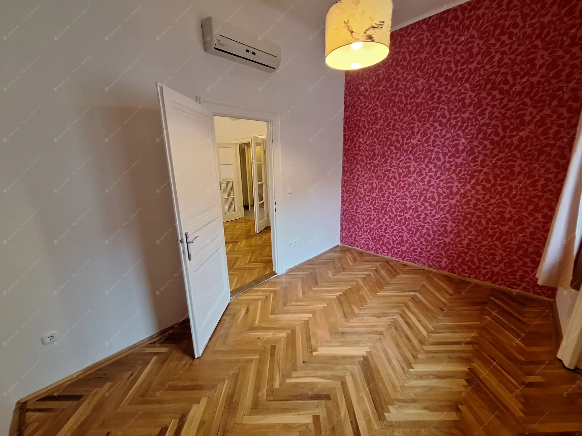 Kiadó albérlet 882000 Ft/hó áron: Budapest, II. kerület  Bimbó út. Mérete: 130 nm, 4 szobás | Alberlet.hu - 6586022