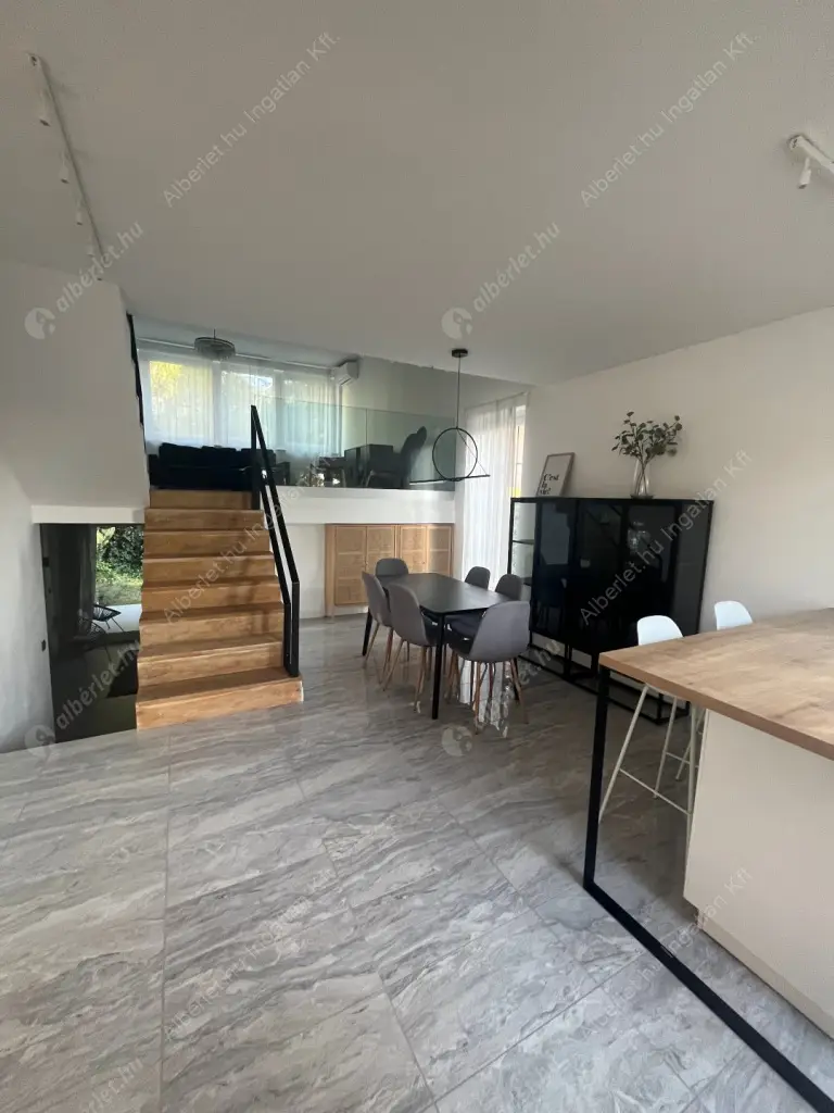 Kiadó albérlet 1026000 Ft/hó áron: Budapest, II. kerület  Bimbó út. Mérete: 160 nm, 3 szobás | Alberlet.hu - 6596929