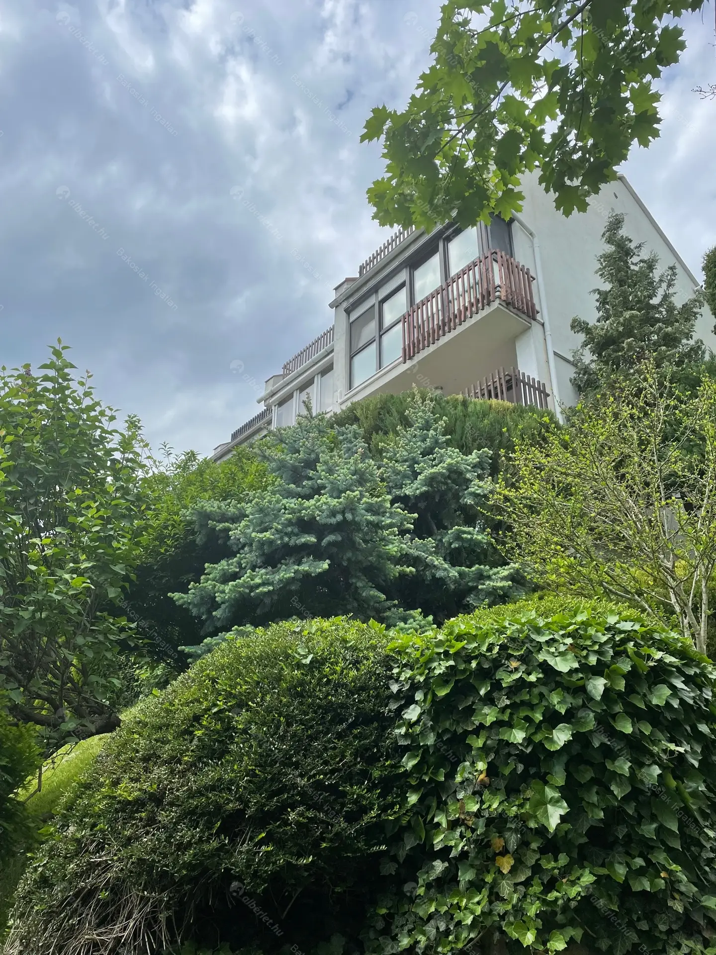 Kiadó albérlet 750000 Ft/hó áron: Budapest, II. kerület  Bimbó út. Mérete: 170 nm, 4 szobás | Alberlet.hu - 5669677