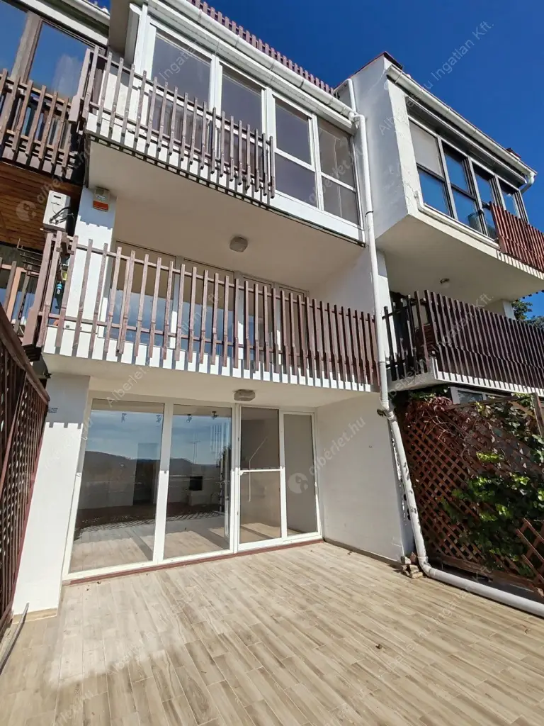 Kiadó albérlet 750000 Ft/hó áron: Budapest, II. kerület  Bimbó út. Mérete: 182 nm, 6 szobás | Alberlet.hu - 6601616