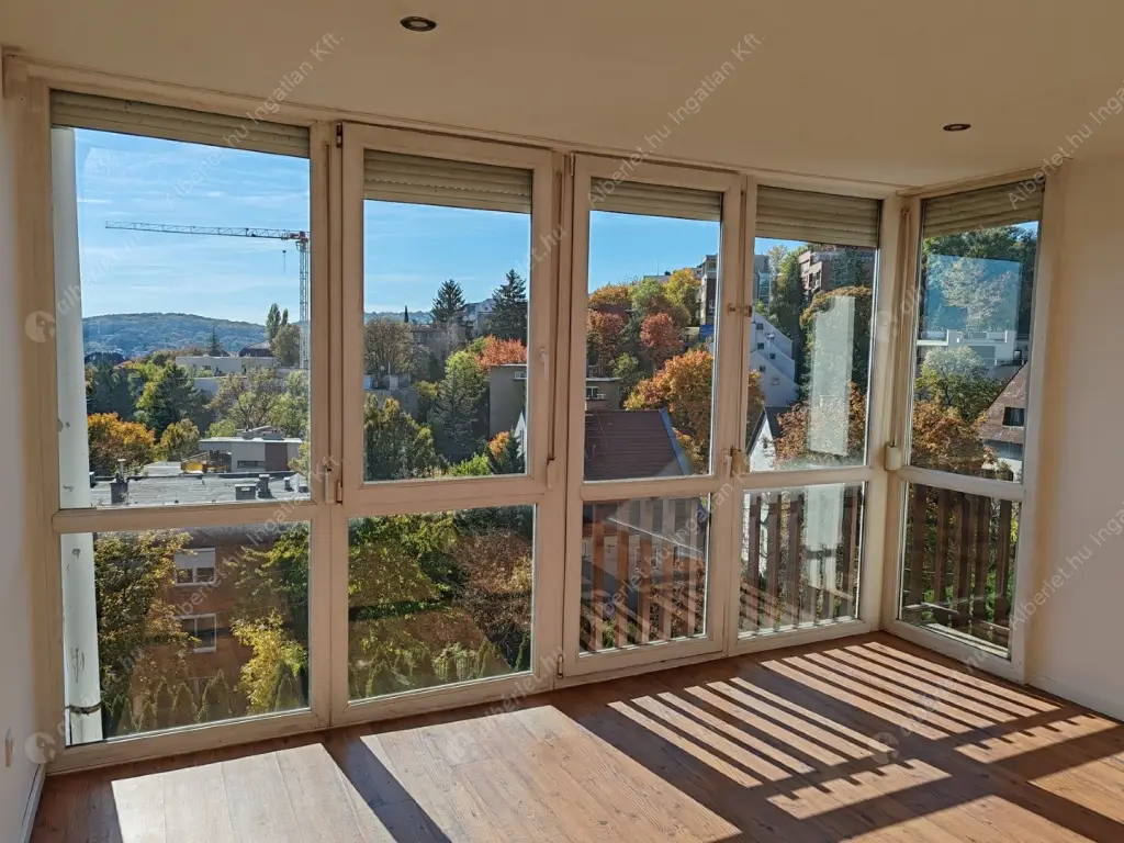 Kiadó albérlet 750000 Ft/hó áron: Budapest, II. kerület  Bimbó út. Mérete: 182 nm, 6 szobás | Alberlet.hu - 6601619