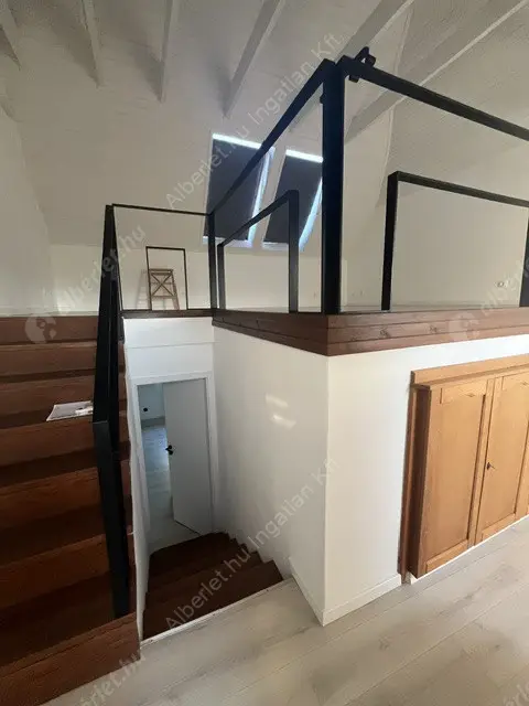 Kiadó albérlet 1296000 Ft/hó áron: Budapest, II. kerület  Bimbó út. Mérete: 200 nm, 3 szobás | Alberlet.hu - 6513598