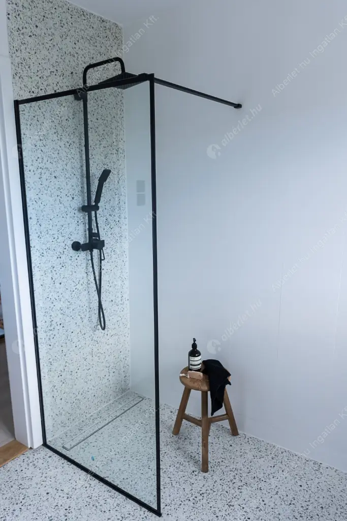 Kiadó albérlet 1296000 Ft/hó áron: Budapest, II. kerület  Bimbó út. Mérete: 200 nm, 3 szobás | Alberlet.hu - 6513607