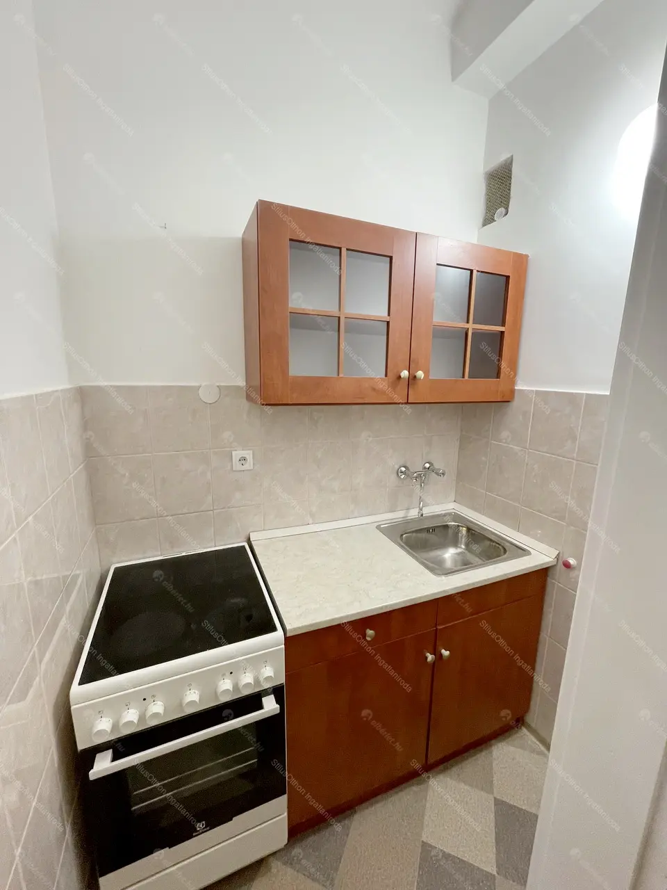 Kiadó albérlet 200000 Ft/hó áron: Budapest, II. kerület  Bimbó út. Mérete: 40 nm, 1 szobás | Alberlet.hu - 6680936