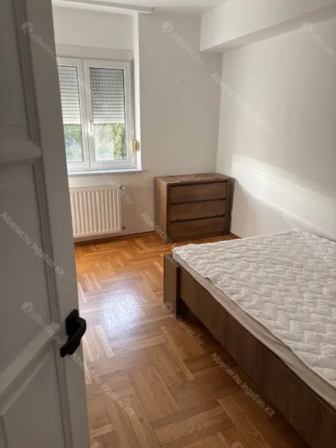 Kiadó albérlet 350000 Ft/hó áron: Budapest, II. kerület  Bimbó út. Mérete: 61 nm, 3 szobás | Alberlet.hu - 6670272