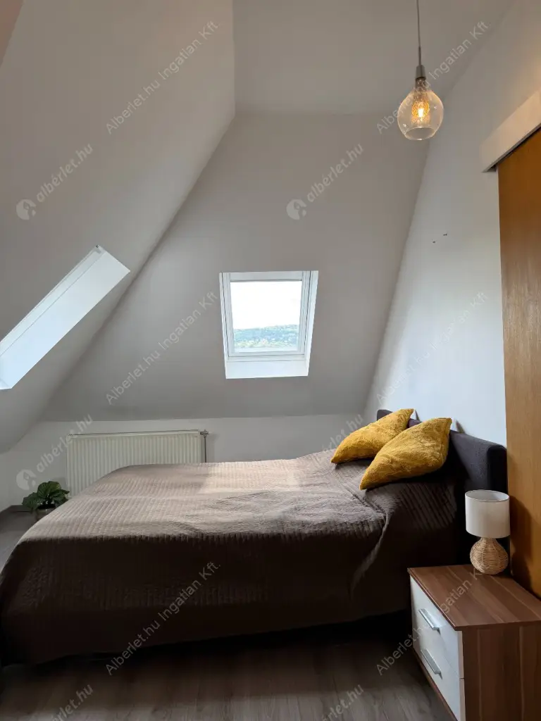 Kiadó albérlet 575000 Ft/hó áron: Budapest, II. kerület  Bimbó út. Mérete: 91 nm, 3 szobás | Alberlet.hu - 6559312