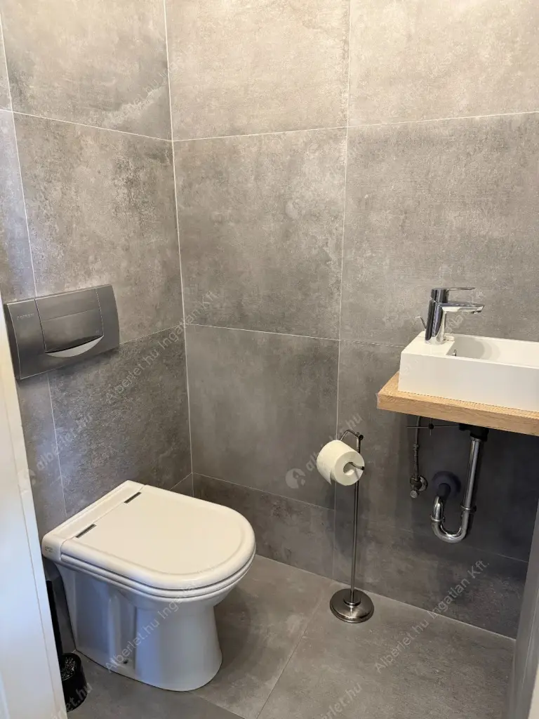 Kiadó albérlet 575000 Ft/hó áron: Budapest, II. kerület  Bimbó út. Mérete: 91 nm, 3 szobás | Alberlet.hu - 6572140