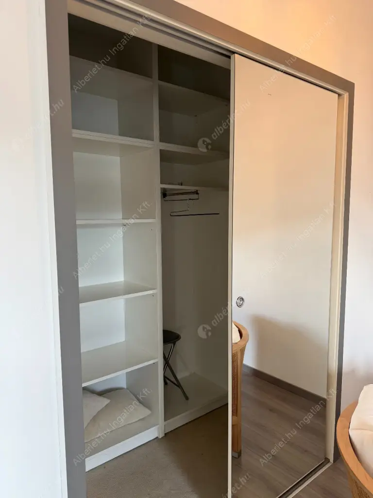 Kiadó albérlet 575000 Ft/hó áron: Budapest, II. kerület  Bimbó út. Mérete: 91 nm, 3 szobás | Alberlet.hu - 6595952