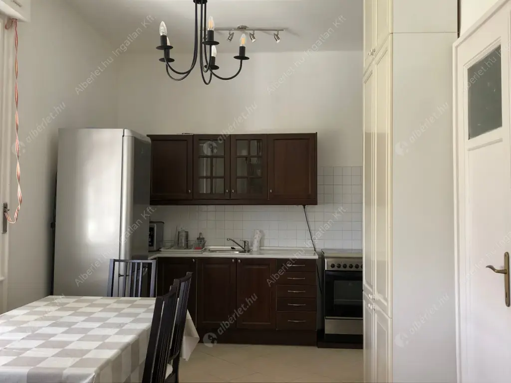 Kiadó albérlet 220000 Ft/hó áron: Budapest, II. kerület  Bogár utca. Mérete: 41 nm, 1 szobás | Alberlet.hu - 6636291