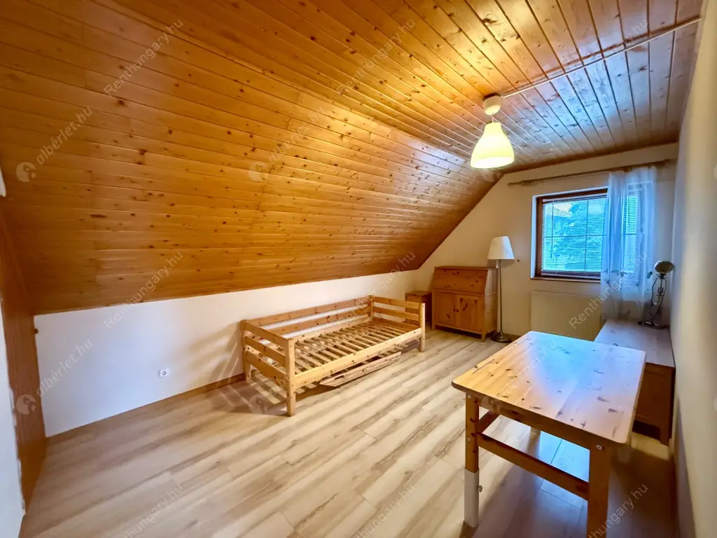 Kiadó albérlet 450000 Ft/hó áron: Budapest, II. kerület  Budajenő utca. Mérete: 250 nm, 4 szobás | Alberlet.hu - 6580880