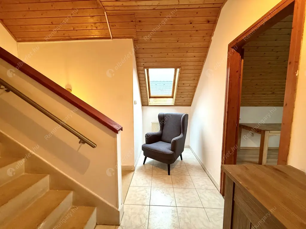 Kiadó albérlet 450000 Ft/hó áron: Budapest, II. kerület  Budajenő utca. Mérete: 250 nm, 4 szobás | Alberlet.hu - 6580884