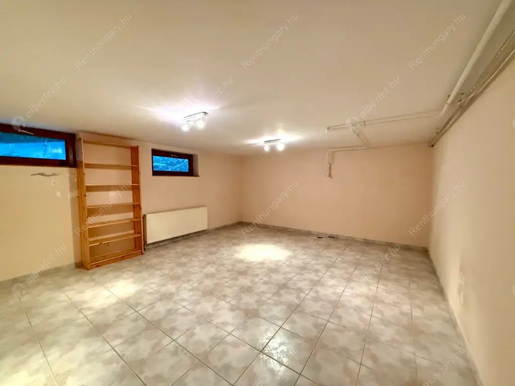 Kiadó albérlet 450000 Ft/hó áron: Budapest, II. kerület  Budajenő utca. Mérete: 250 nm, 4 szobás | Alberlet.hu - 6580888