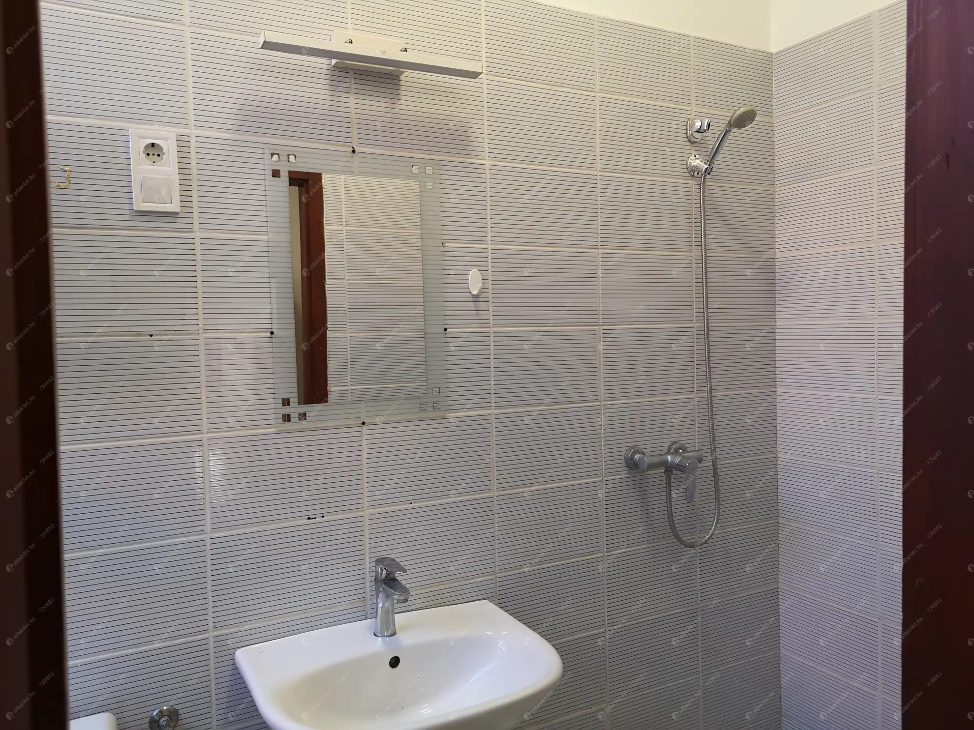 Kiadó albérlet 220000 Ft/hó áron: Budapest, II. kerület  Budakeszi  . Mérete: 60 nm, 3 szobás | Alberlet.hu - 6581787