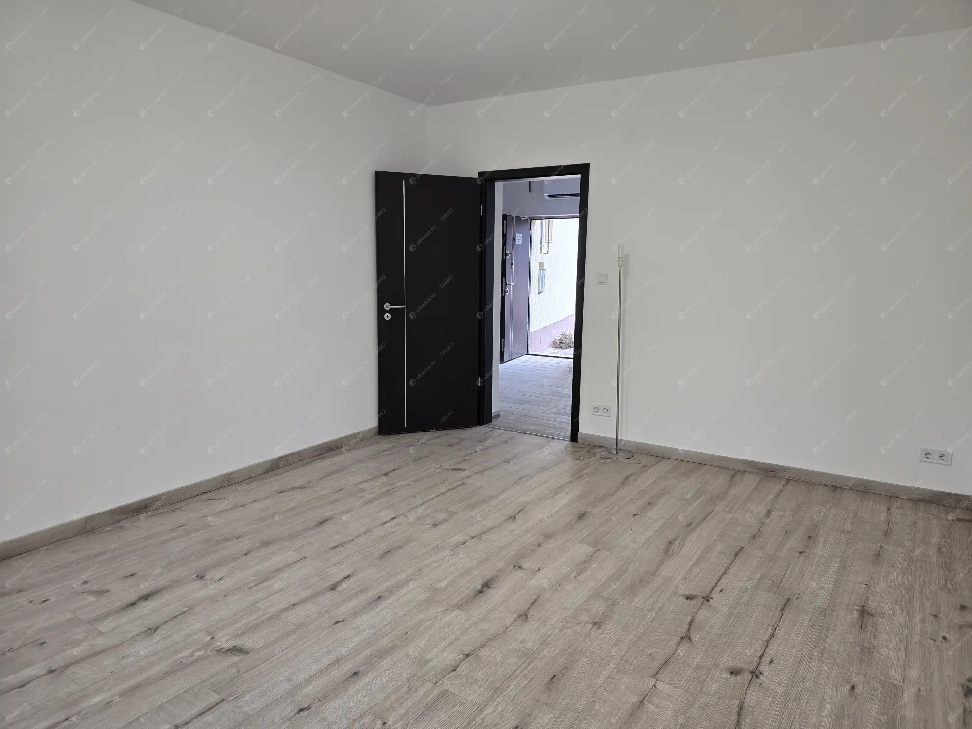 Kiadó albérlet 150000 Ft/hó áron: Budapest, II. kerület  Budakeszi  . Mérete: 60 nm, 3 szobás | Alberlet.hu - 6587130