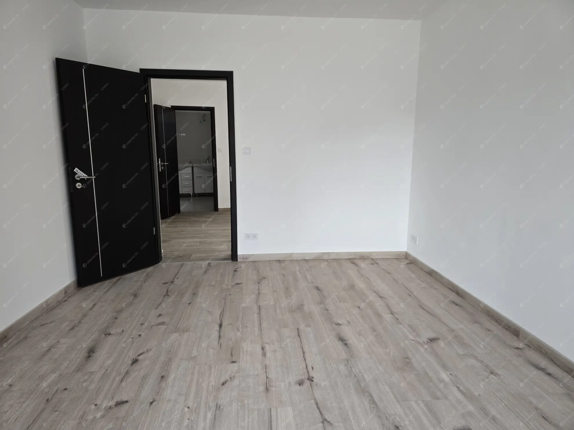 Kiadó albérlet 150000 Ft/hó áron: Budapest, II. kerület  Budakeszi  . Mérete: 60 nm, 3 szobás | Alberlet.hu - 6587138