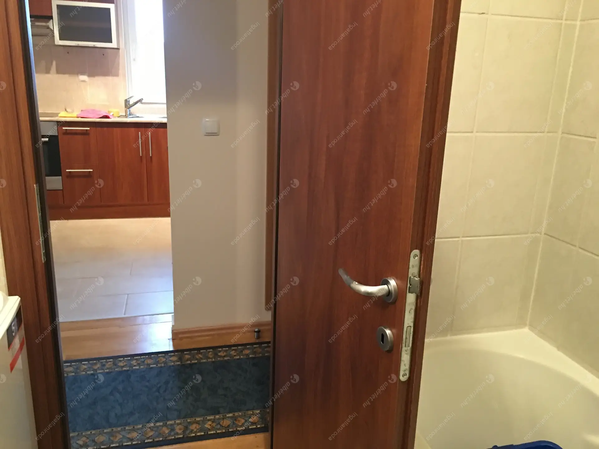 Kiadó albérlet 230000 Ft/hó áron: Budapest, II. kerület  Budakeszi út. Mérete: 40 nm, 1 szobás | Alberlet.hu - 6195632