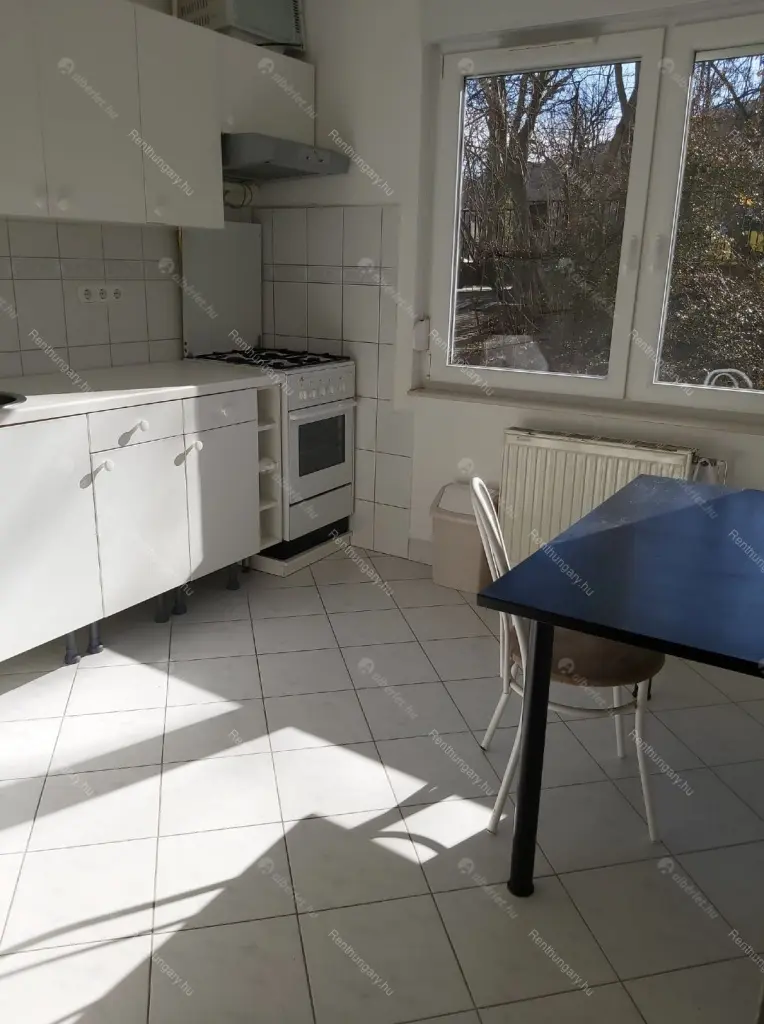 Kiadó albérlet 220000 Ft/hó áron: Budapest, II. kerület  Budakeszi út. Mérete: 48 nm, 2 szobás | Alberlet.hu - 6706363