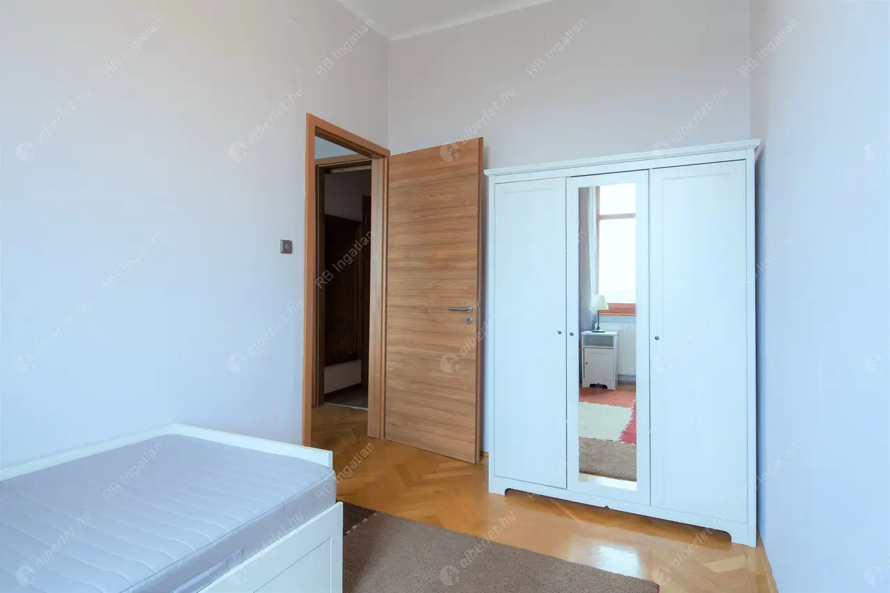 Kiadó albérlet 540000 Ft/hó áron: Budapest, II. kerület  Buday László utca. Mérete: 80 nm, 3 szobás | Alberlet.hu - 5437148