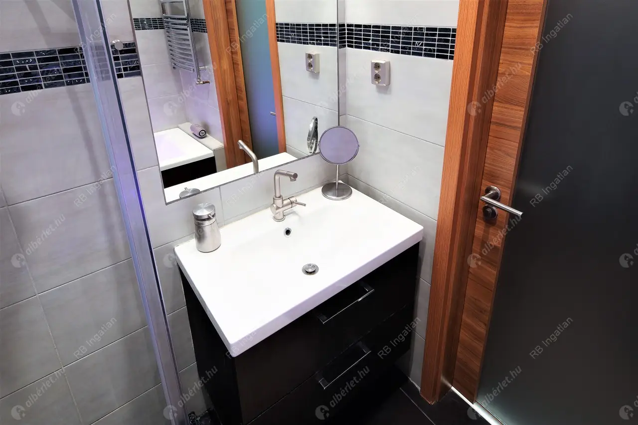 Kiadó albérlet 540000 Ft/hó áron: Budapest, II. kerület  Buday László utca. Mérete: 80 nm, 3 szobás | Alberlet.hu - 5437152