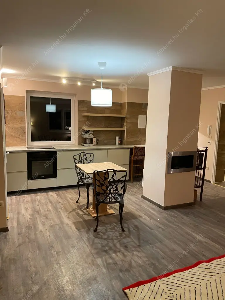 Kiadó albérlet 300000 Ft/hó áron: Budapest, II. kerület  Budenz út. Mérete: 58 nm, 2 szobás | Alberlet.hu - 6590153
