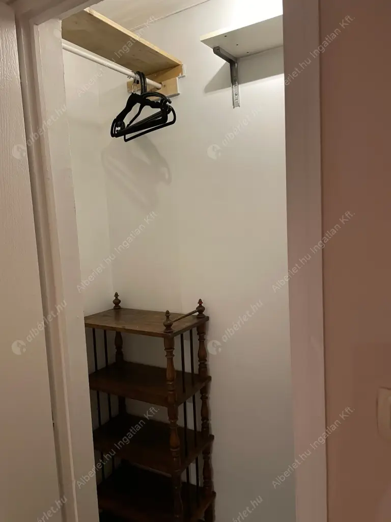 Kiadó albérlet 300000 Ft/hó áron: Budapest, II. kerület  Budenz út. Mérete: 58 nm, 2 szobás | Alberlet.hu - 6590171