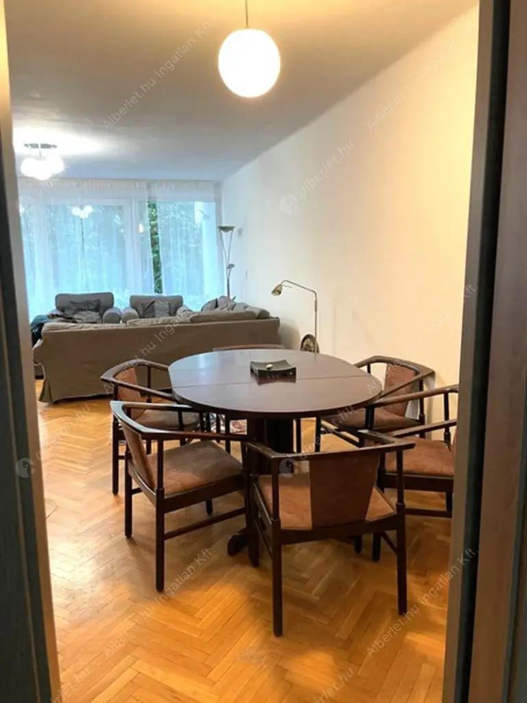 Kiadó albérlet 880000 Ft/hó áron: Budapest, II. kerület  Csalán út. Mérete: 120 nm, 4 szobás | Alberlet.hu - 6564376