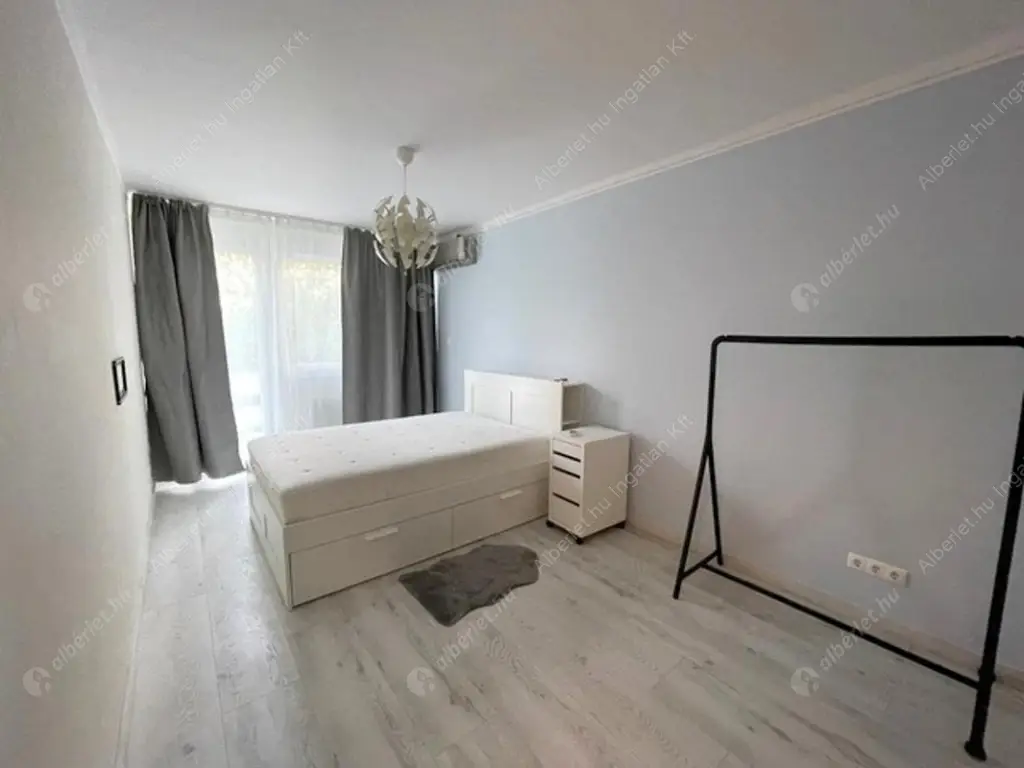 Kiadó albérlet 880000 Ft/hó áron: Budapest, II. kerület  Csalán út. Mérete: 120 nm, 4 szobás | Alberlet.hu - 6564379