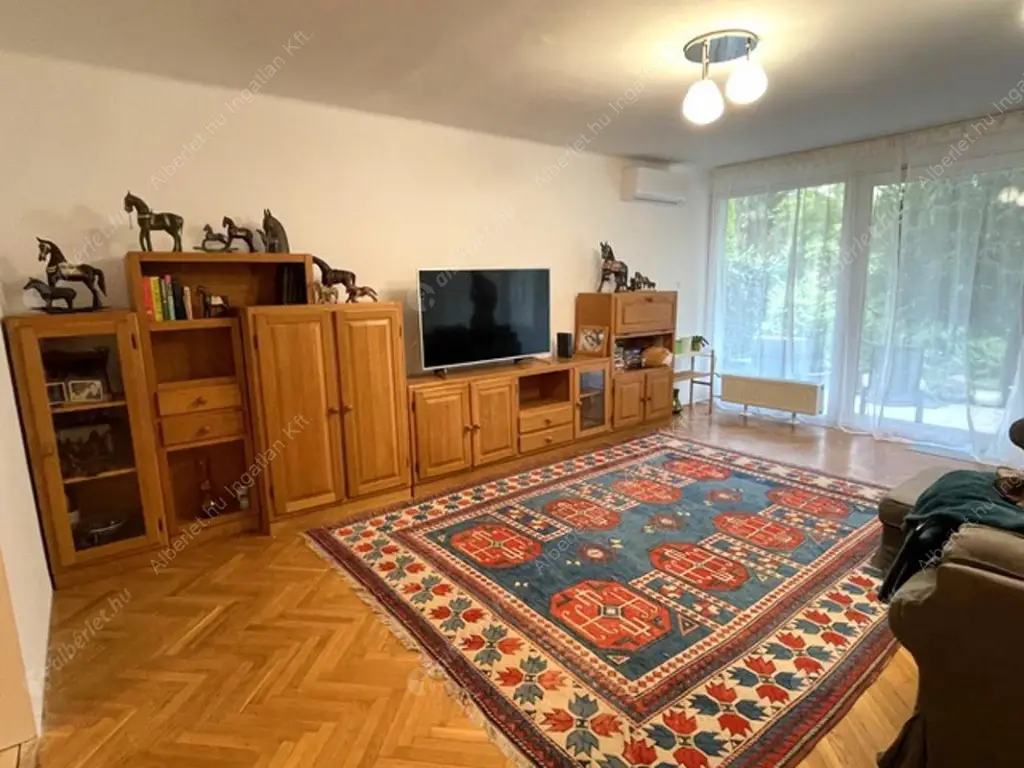 Kiadó albérlet 880000 Ft/hó áron: Budapest, II. kerület  Csalán út. Mérete: 120 nm, 4 szobás | Alberlet.hu - 6616064