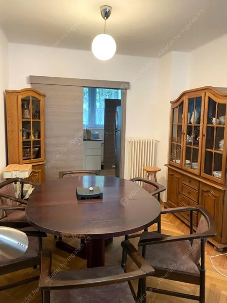 Kiadó albérlet 880000 Ft/hó áron: Budapest, II. kerület  Csalán út. Mérete: 120 nm, 4 szobás | Alberlet.hu - 6616066