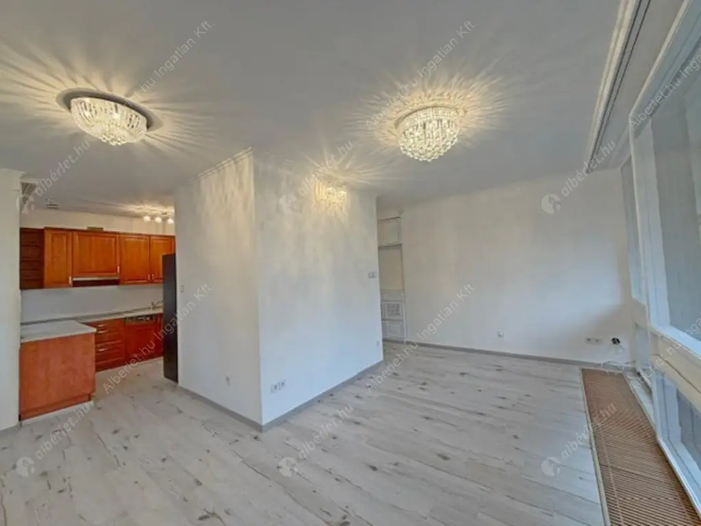 Kiadó albérlet 390000 Ft/hó áron: Budapest, II. kerület  Csalán út. Mérete: 71 nm, 2 szobás | Alberlet.hu - 6637707