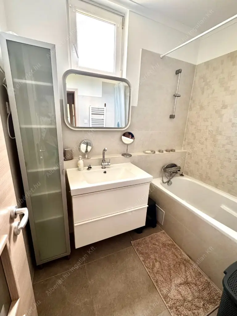 Kiadó albérlet 400000 Ft/hó áron: Budapest, II. kerület  Csalit utca. Mérete: 55 nm, 2 szobás | Alberlet.hu - 6575228