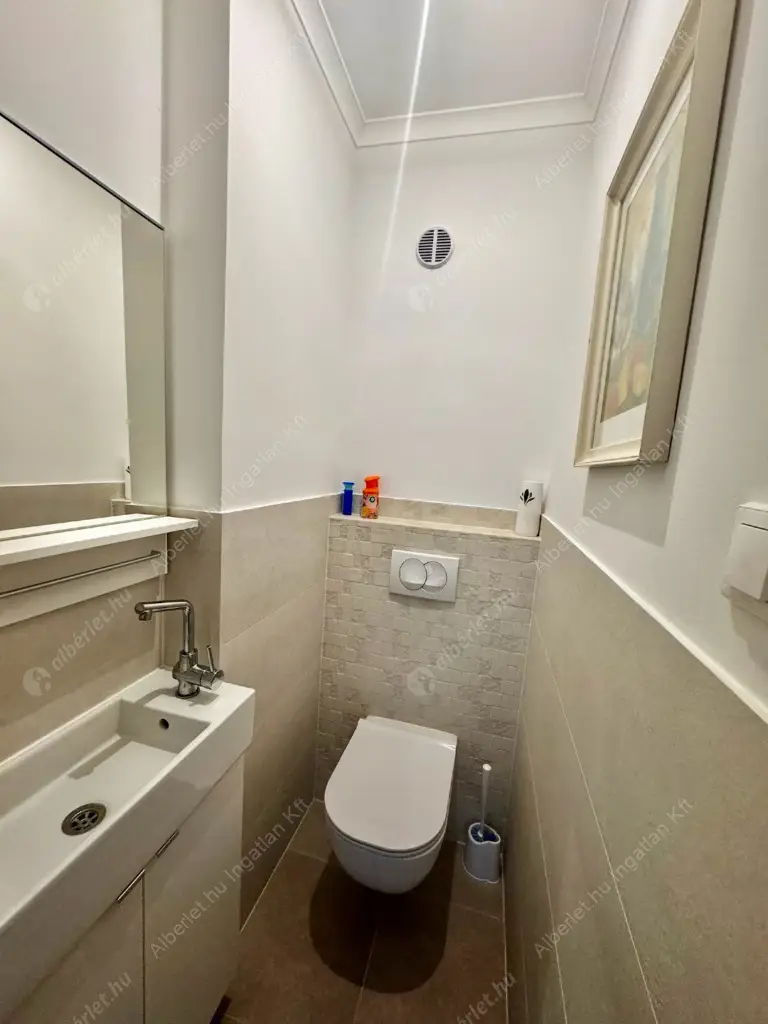Kiadó albérlet 400000 Ft/hó áron: Budapest, II. kerület  Csalit utca. Mérete: 55 nm, 2 szobás | Alberlet.hu - 6575229