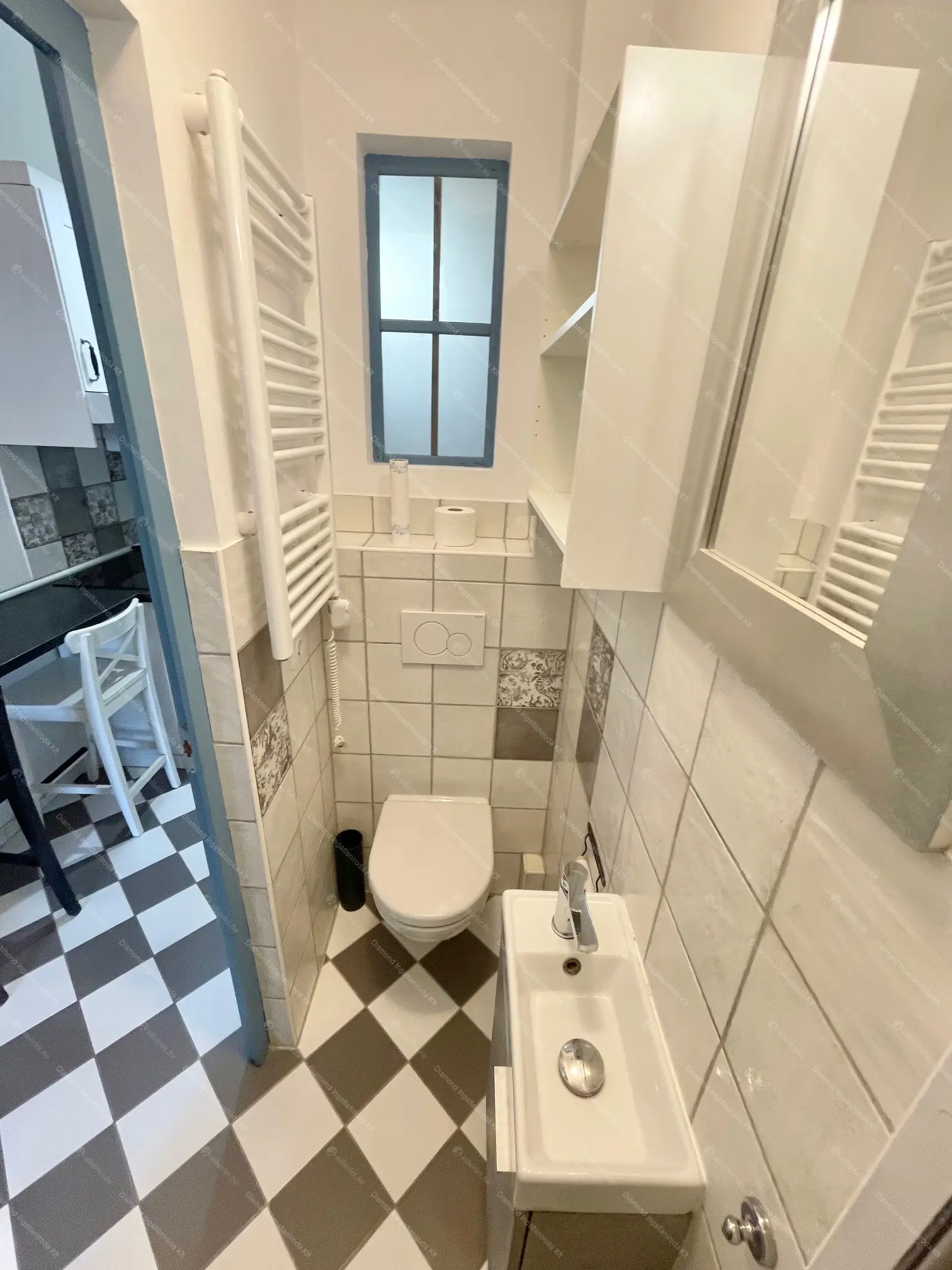 Kiadó albérlet 200000 Ft/hó áron: Budapest, II. kerület  Csalogány utca. Mérete: 36 nm, 1 szobás | Alberlet.hu - 6667049