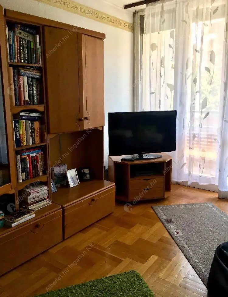 Kiadó albérlet 250000 Ft/hó áron: Budapest, II. kerület  Csalogány utca. Mérete: 56 nm, 2 szobás | Alberlet.hu - 6591868