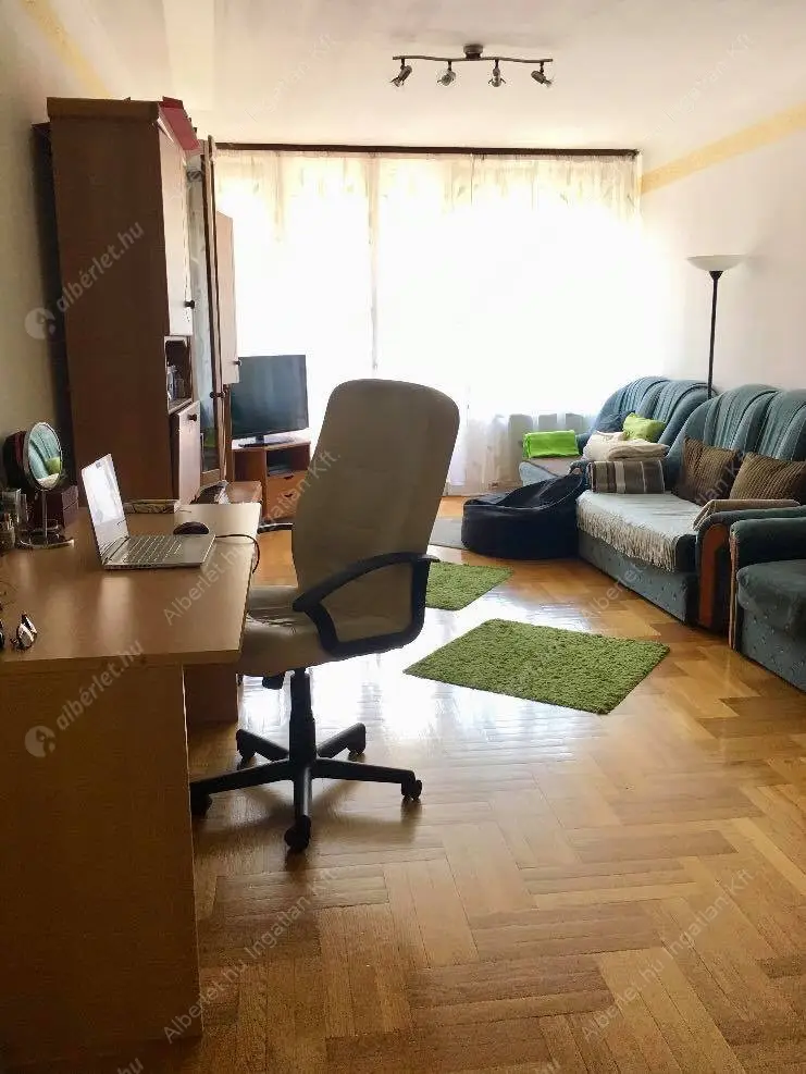 Kiadó albérlet 250000 Ft/hó áron: Budapest, II. kerület  Csalogány utca. Mérete: 56 nm, 2 szobás | Alberlet.hu - 6591869