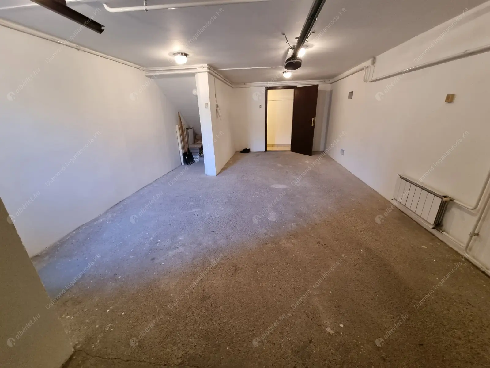 Kiadó albérlet 1242000 Ft/hó áron: Budapest, II. kerület  Csatárka köz. Mérete: 230 nm, 5 szobás | Alberlet.hu - 6443382