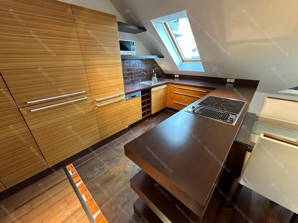 Kiadó albérlet 500000 Ft/hó áron: Budapest, II. kerület  Cseppkő utca. Mérete: 80 nm, 2 szobás | Alberlet.hu - 6668725